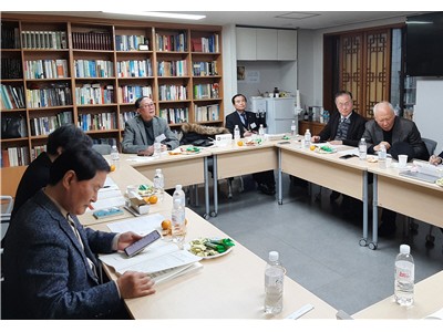 “트럼프 당선, 미국식 복음주의가 강조된 것”